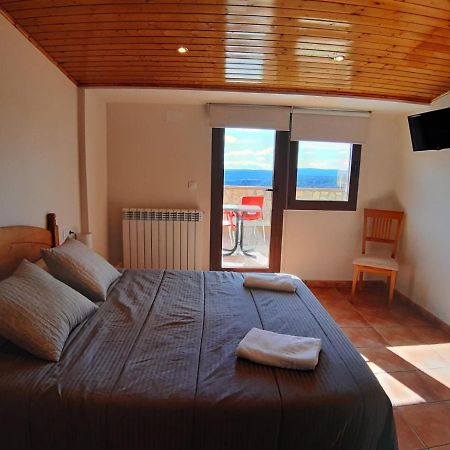 Apartamentos Mirador De Gúdar מראה חיצוני תמונה